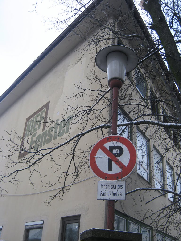Fenster Rieg Parkschild