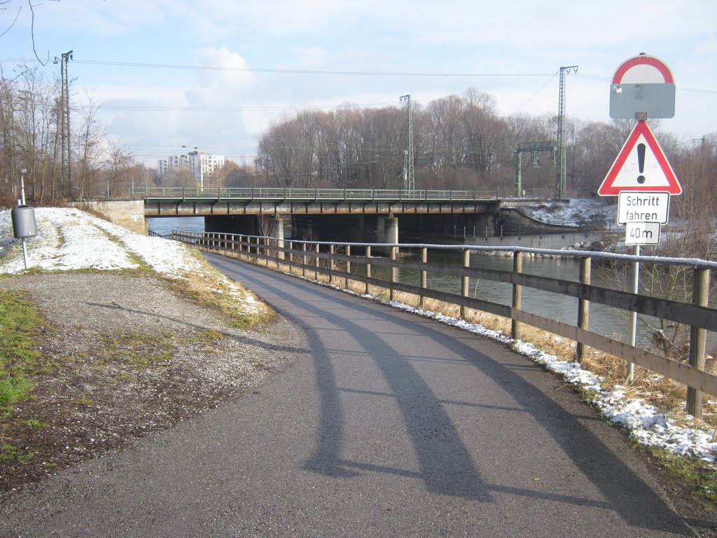 Schritt fahren