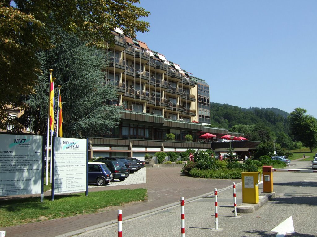 Baden-Baden, Rheuma-Klinik im Rotenbachtal