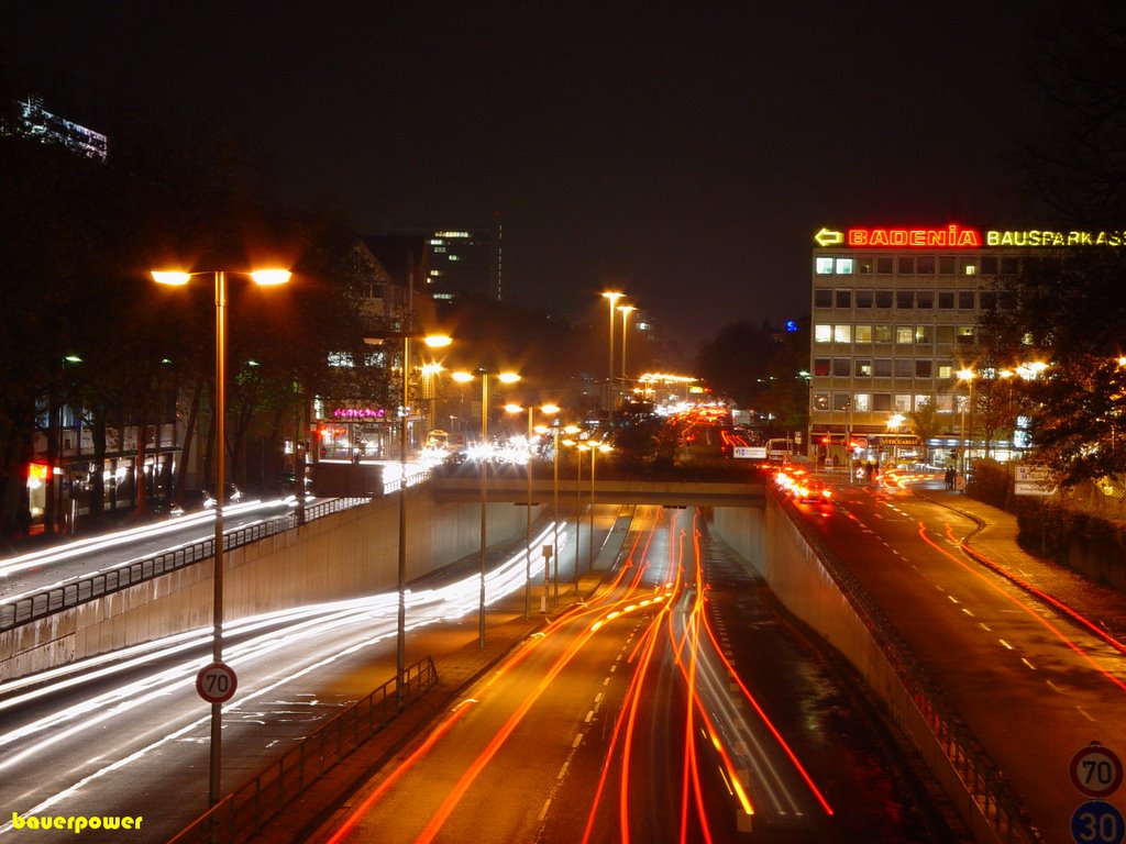 Nachts über der Kriegsstraße 2