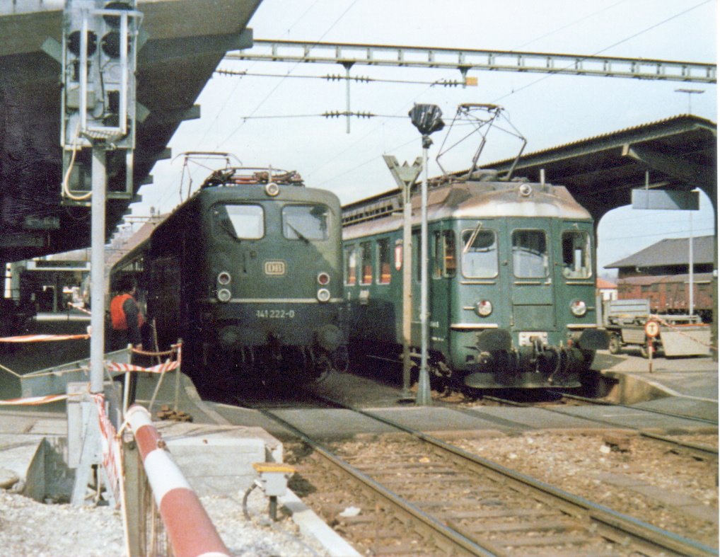 Bahnhof Konstanz BR 141 und BDe 4/4 der MThB(1986)