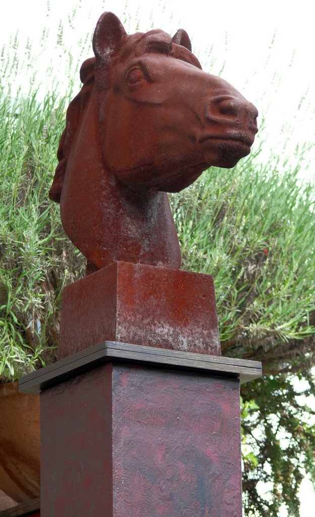 Denkmal, großkopfet
