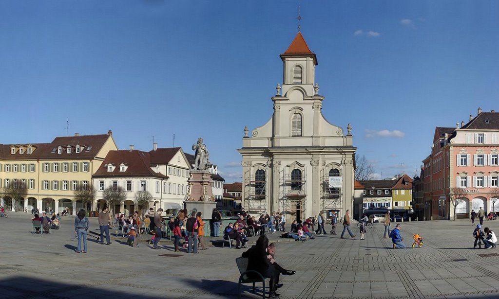 MARKTPLATZ  -  Katholische Kirche