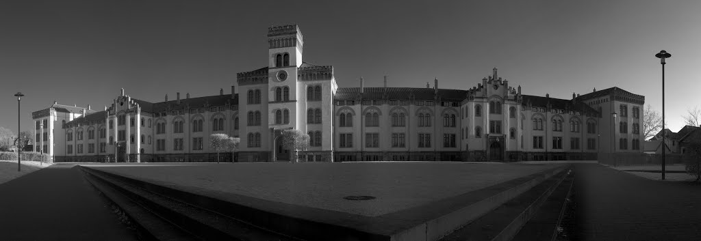 Tuebingen_thiepval building