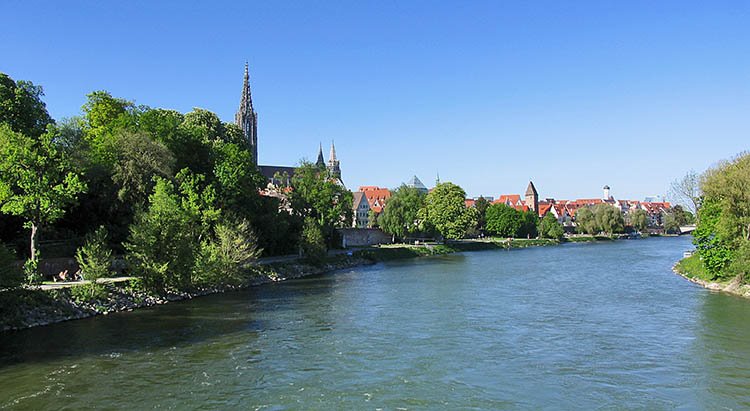 Ulmer Seite der Donau