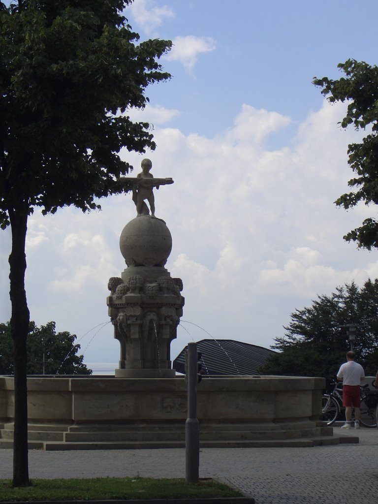Zeppelin Denkmal in Friedrichshafen
