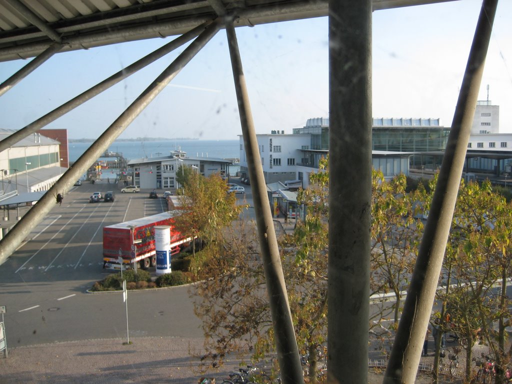 Friedrichshafen - Blick auf den Fähranleger vom Parkhaus
