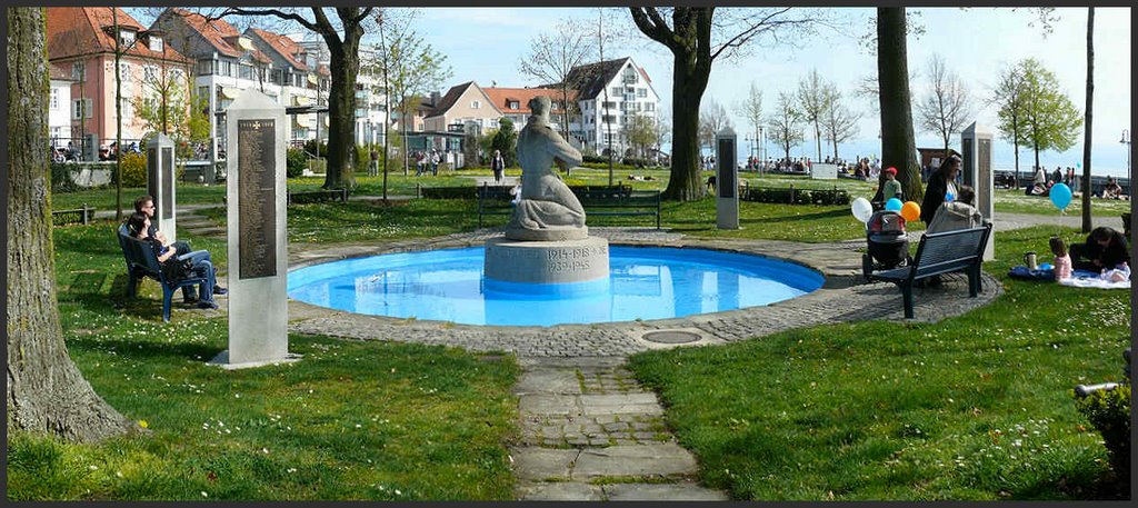 FN   -   Denkmal für die Kriegsgefallenen