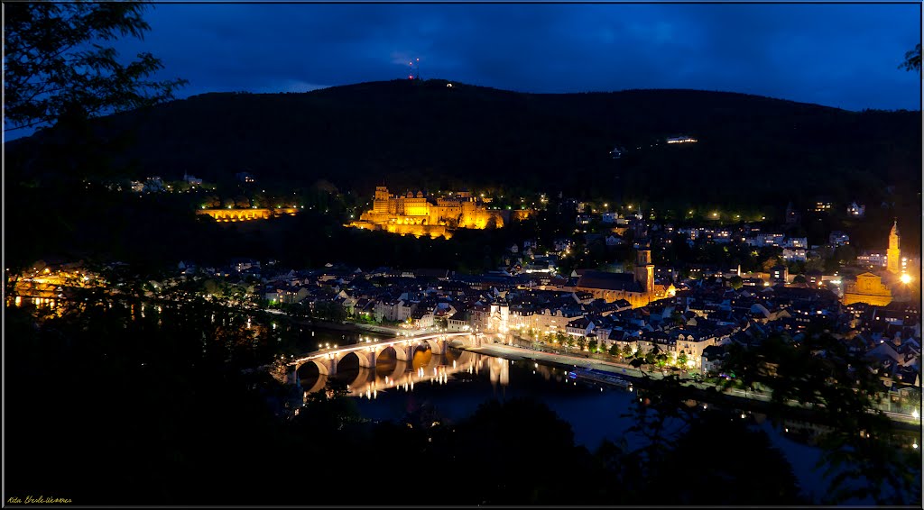 Heidelberg by night (please enlarge)