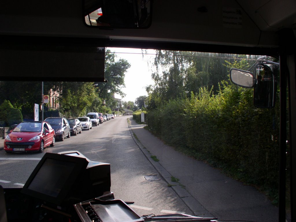 Oberbettringer Str, Staus vor dem Kreisverkehr GD.