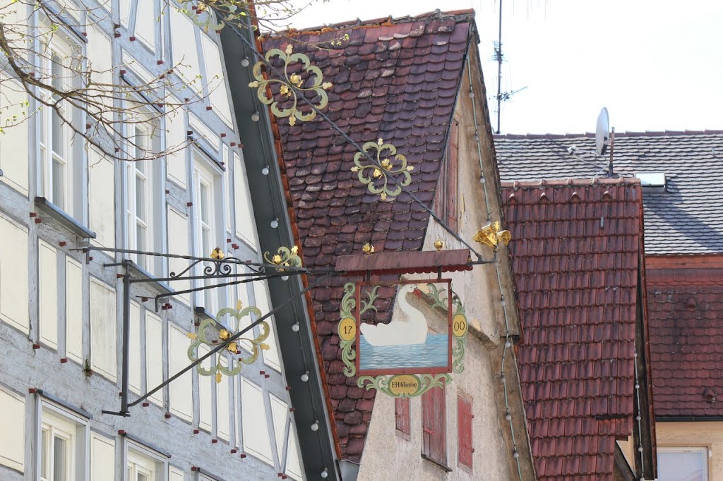 Wirtshausschild "Schwan" in Schwäbisch Gmünd