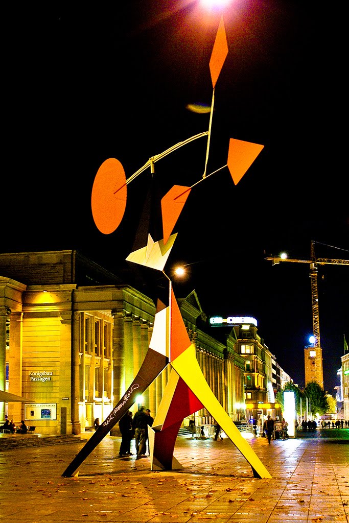 Alexander Calder Crinkly avec disc Rouge