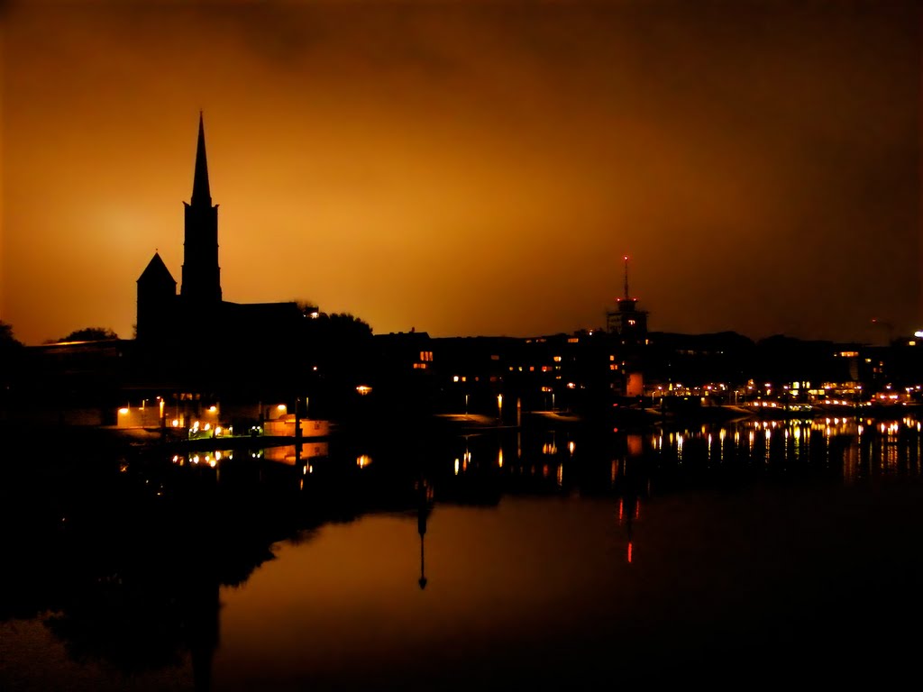 Bremen bei Nacht zur Freimarktzeit - (C) by Salinos_de HB