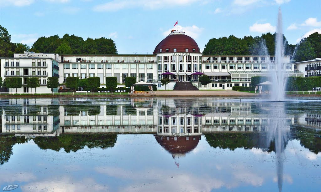 Parkhotel Bremen mit Hollersee im Bürgerpark - (C) by Salinos_de HB