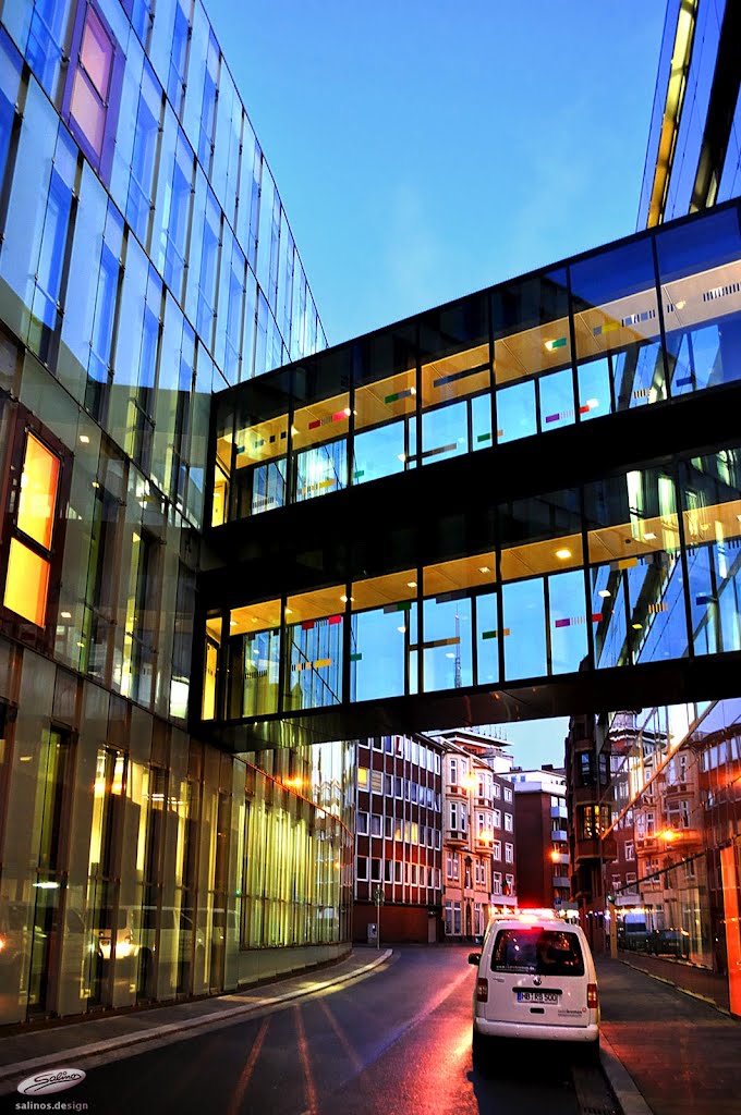 Glasshouse II - Radio Bremen - (C) by Salinos_de HB