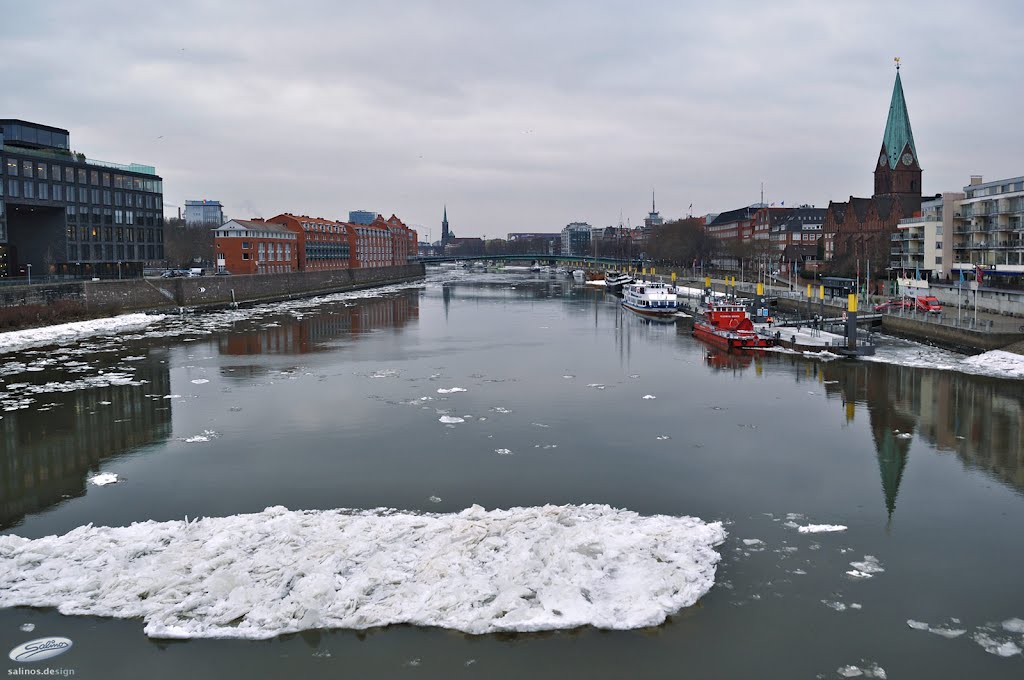 Weser mit Eisscholle II - Bremen - (C) by Salinos_de HB