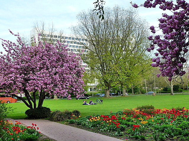 Spring in front of the Hessian ministery for Sports and Interior Affairs