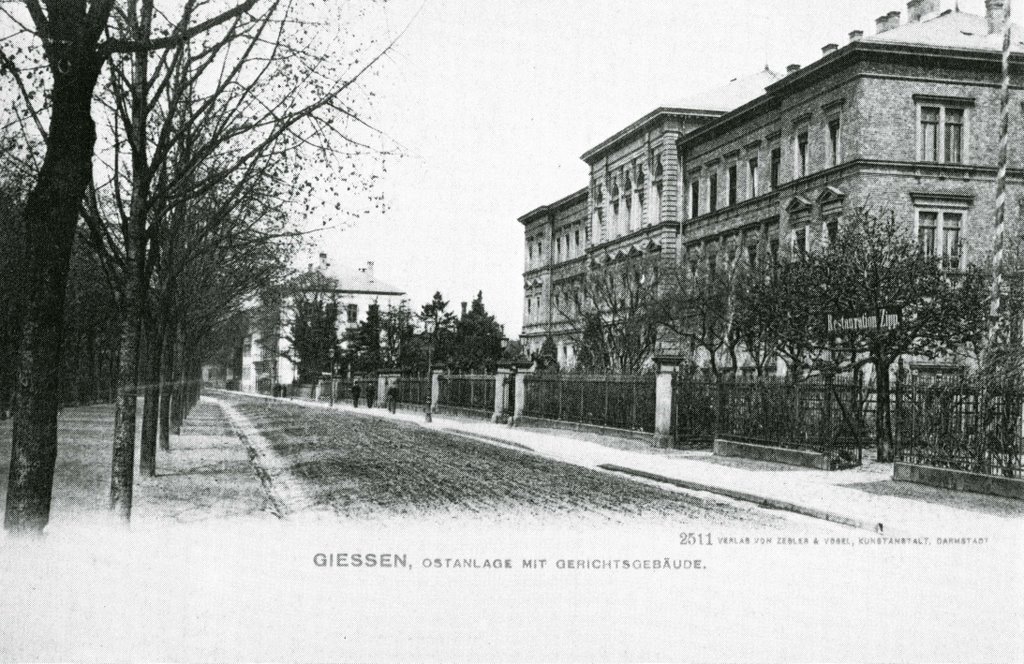 Ostanlage Gerichtsgebäude