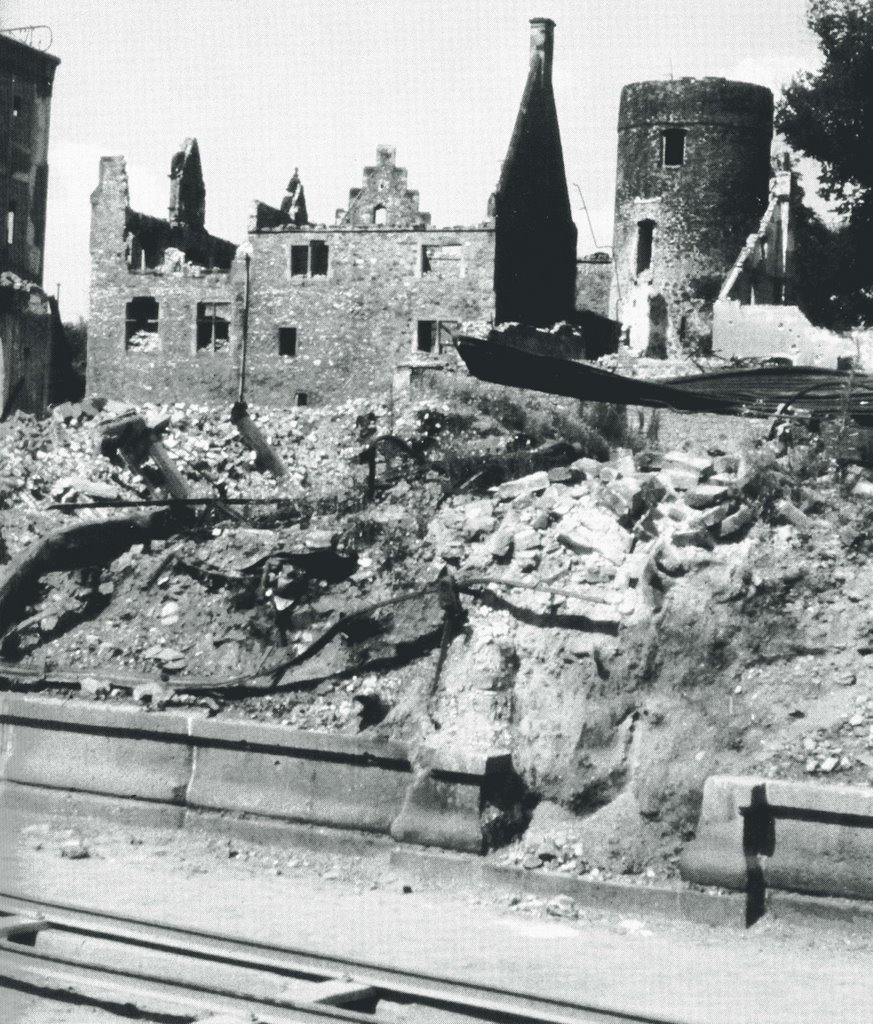 Altes Schloß 1945