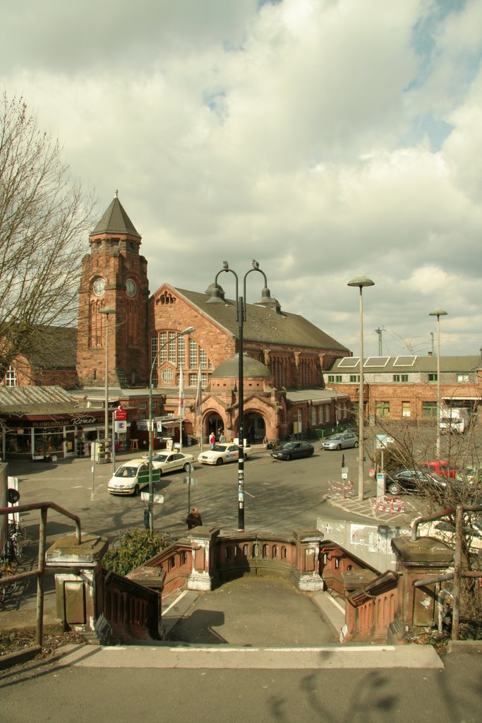 Bahnhof / Railwaystation & Info !