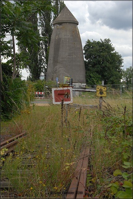 Abstellgleis und Winkelbunker von Leo Winkel