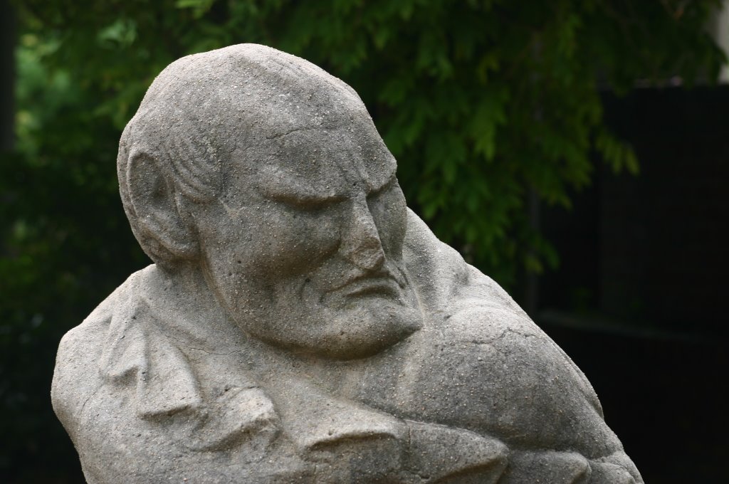 Statur (Der Neid)