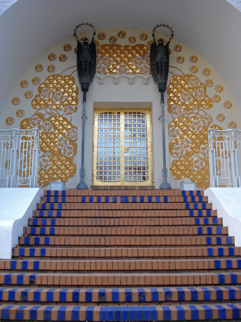 Ernst-Ludwig-Haus (Museum Künstlerkolonie) - Mathildenhöhe/Darmstadt - Germany