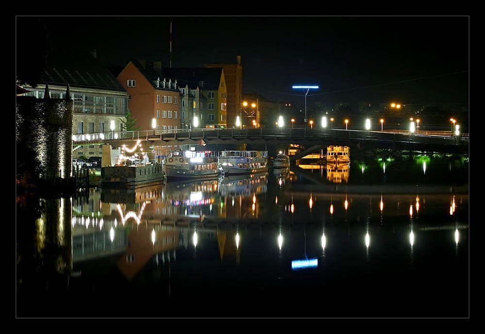 Blick von der Drahtbrücke auf die Karl-Branner-Brücke