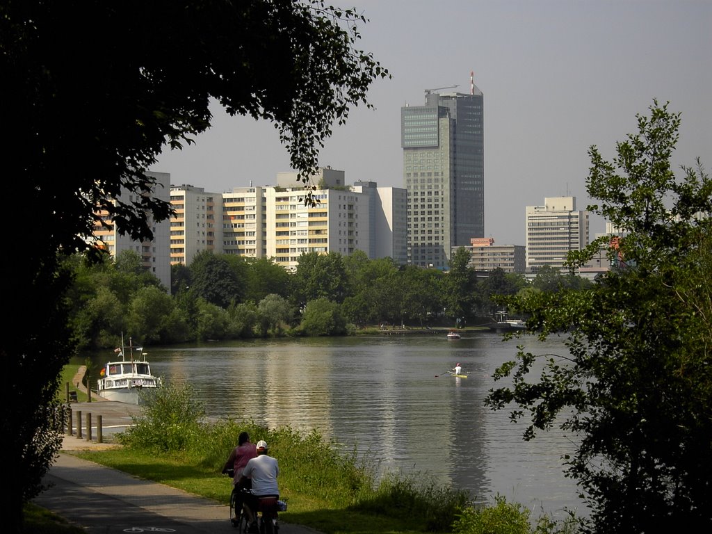 Offenbach: Skyline einer Stadt