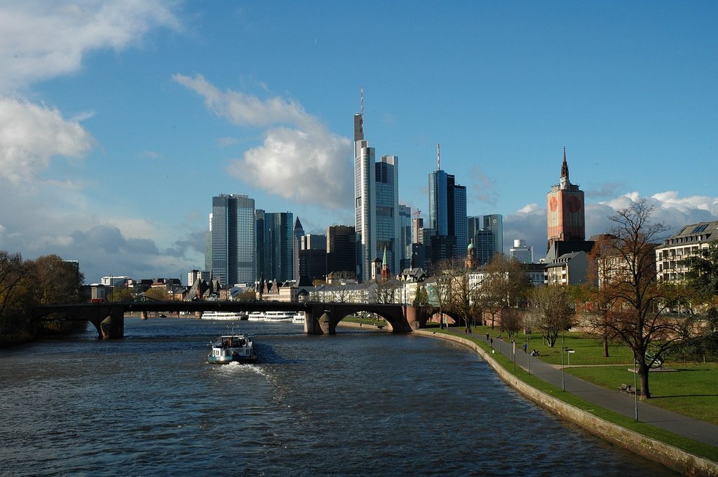 Germany, Frankfurt - Downtown & Main River