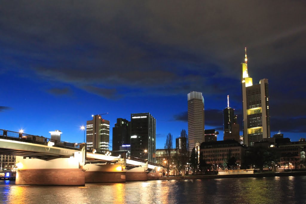 Frankfurt Main SKYLINES