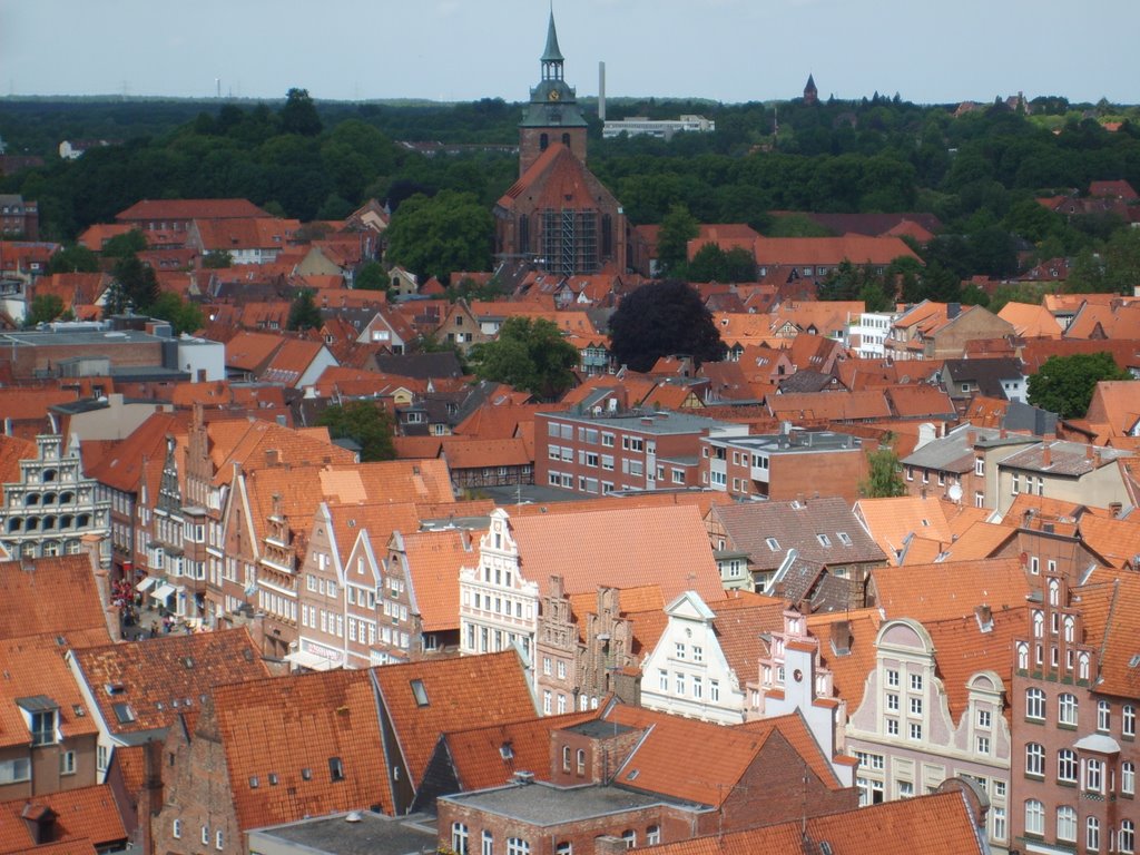 Blick über den Sande zur Michaeliskirche