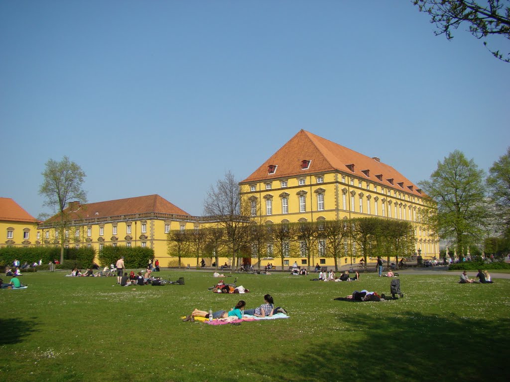 Osnabrück ( Schloß Osnabrück ) April 2011