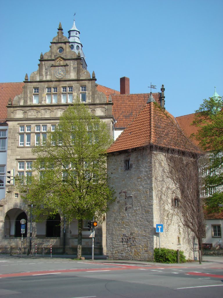 Osnabrück ( Plümersturm  ) Schloßwall.  April 2011