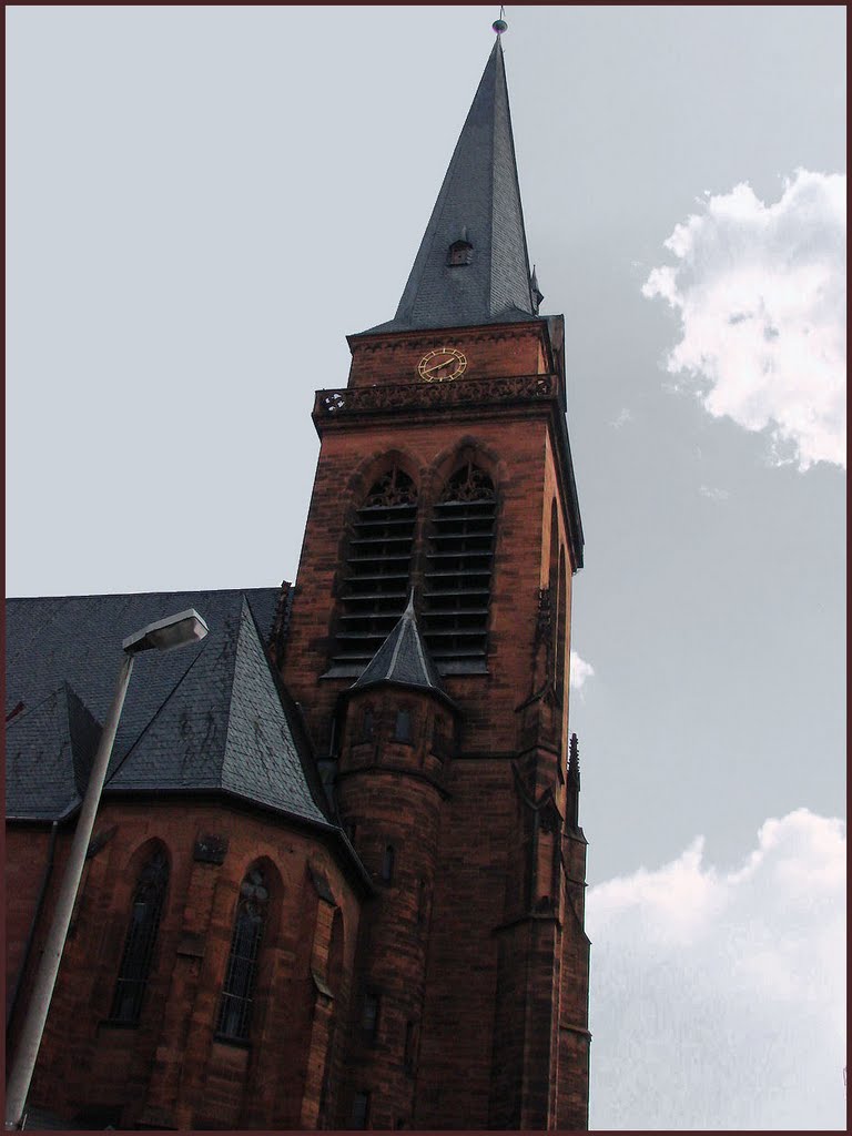 Heilig-Kreuz-Kirche in Bad Kreuznach, April 2009