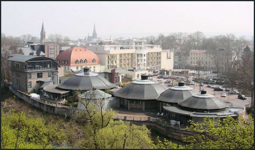 Blick über Bad Kreuznach und die Crucenia-Therme, April 2009