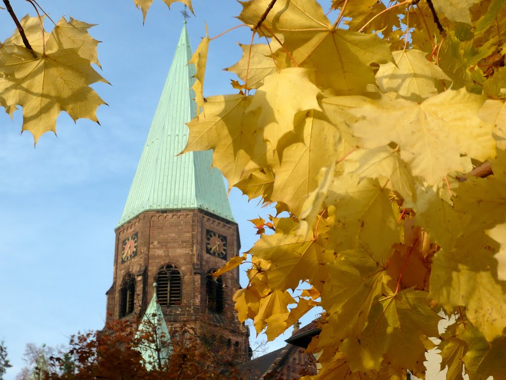 Apostelkirche. Goldener Oktober