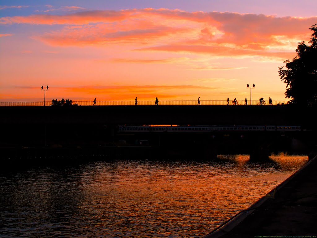 GER Koblenz Balduinbruecke - Moselbruecke [Mosel] from Theodor-Heuss-Ufer {Sunset} by KWOT
