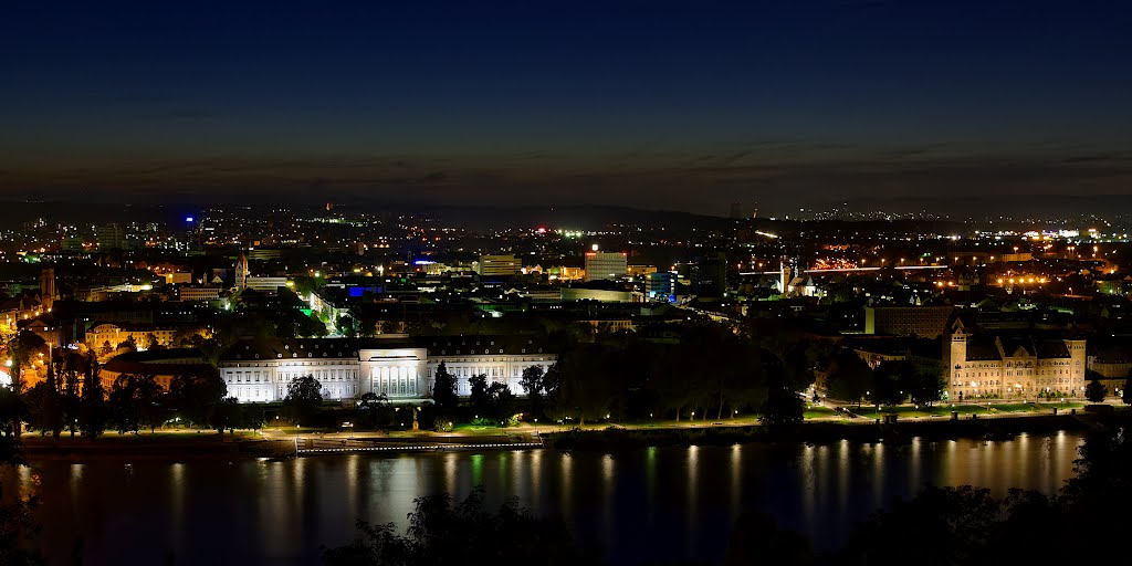 Koblenz - Blaue Stunde - Kurfürstliches Schloss und Preußisches Regierungsgebäude