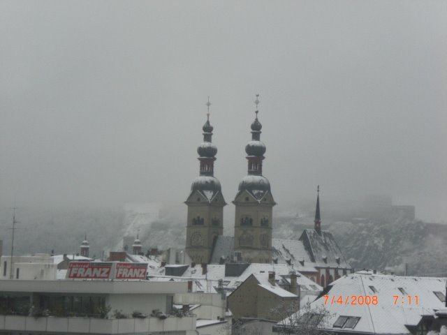 Die Liebfrauen Kirche in weiss