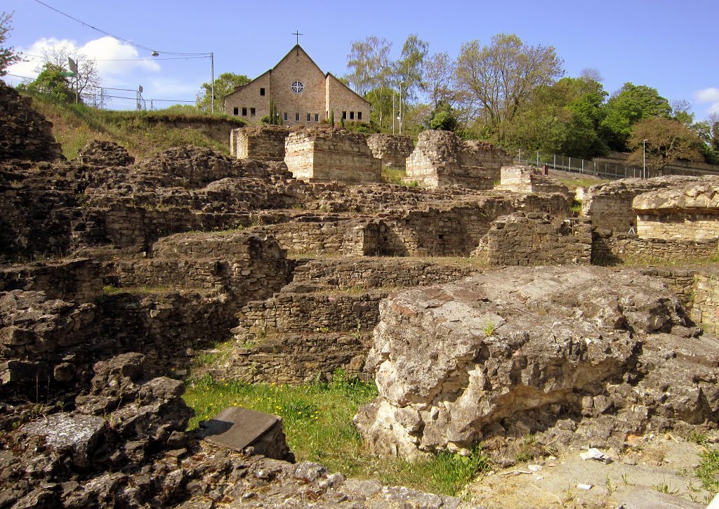 theatrum mogontiacensium : Römisches Theater & Lutherkiche / Roman Theatre & Luther Church  - Mainz