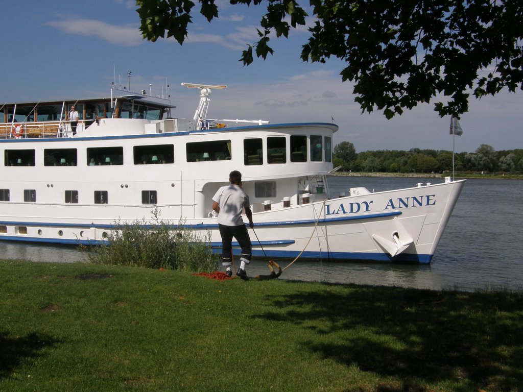 Anchoring the Lady Anne