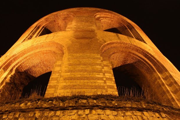 Trier bei Nacht, Kaiserthermen 02.2010
