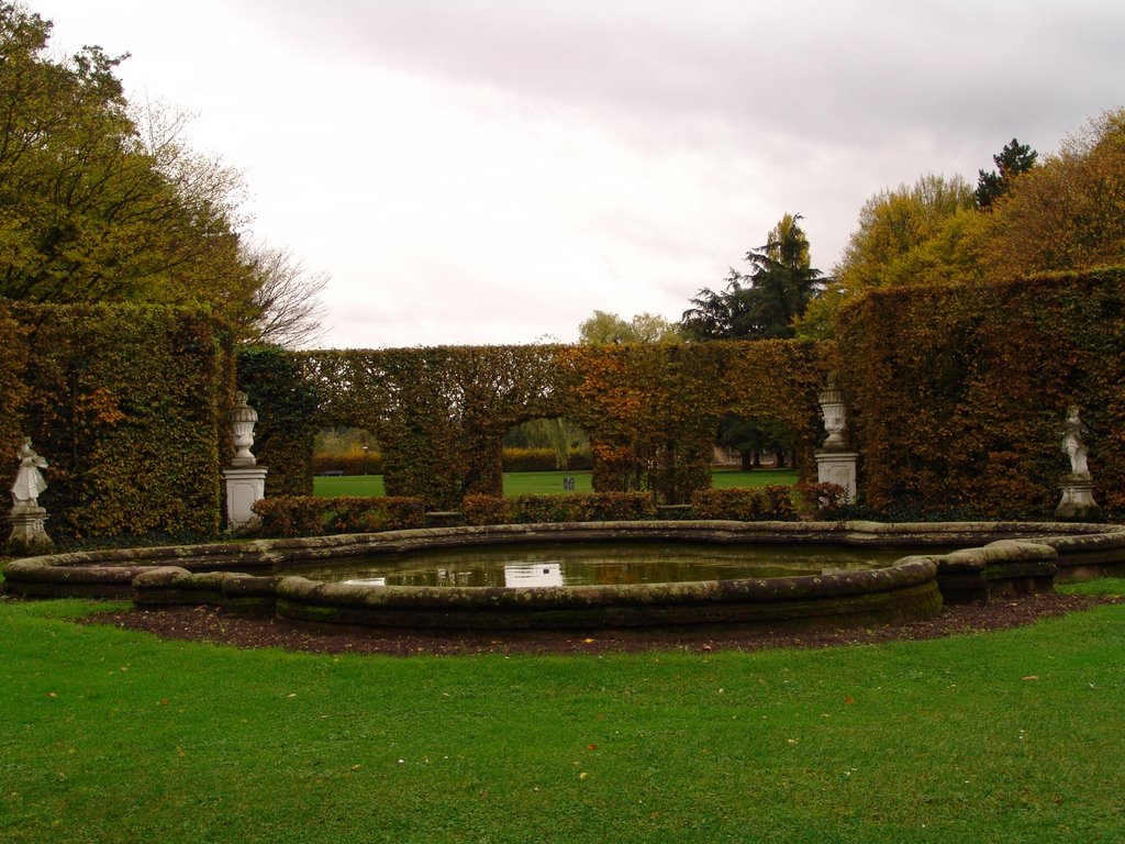 Treves - view into the garden - near elector Palace / Gartenanlage beim Kurfürstlichen Palais