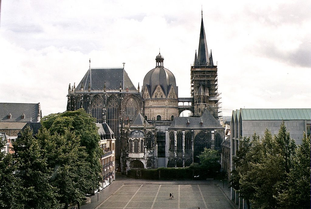 DOM