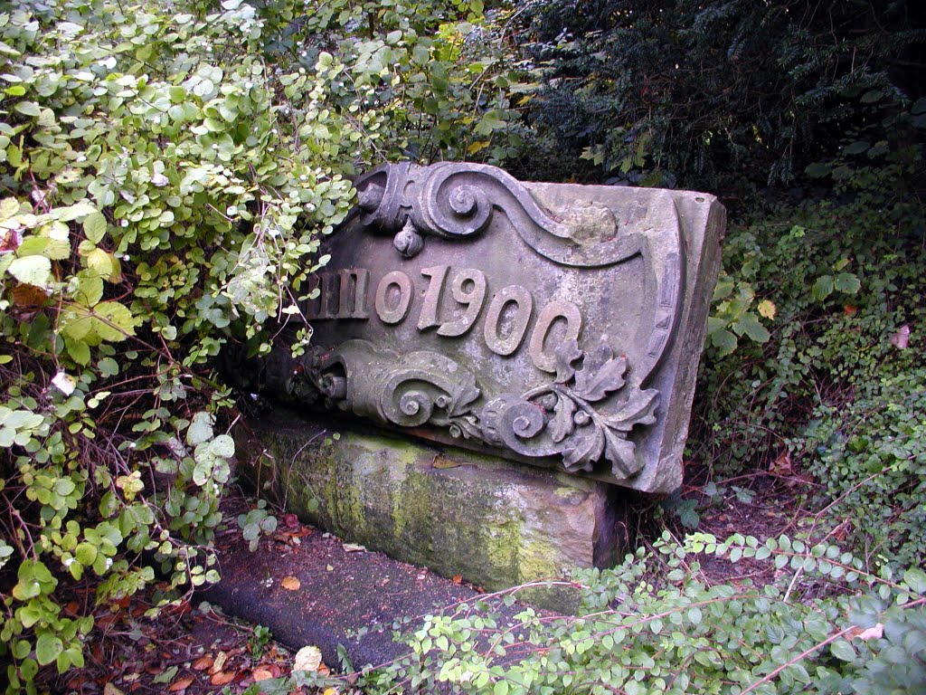 ANNO 1900 (GIEBELSTEIN  VOM  HOFFMANNSTIFT)