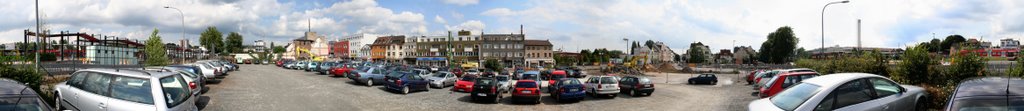 ehem. Parkplatz - jetzt Rhein-Berg-Galerie