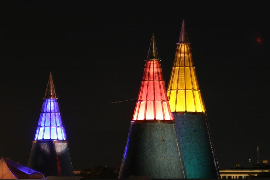 Bonn, Kunst und Ausstellungshalle