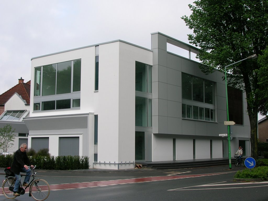 Zahnärzte-Zentrum an der Adenauerallee