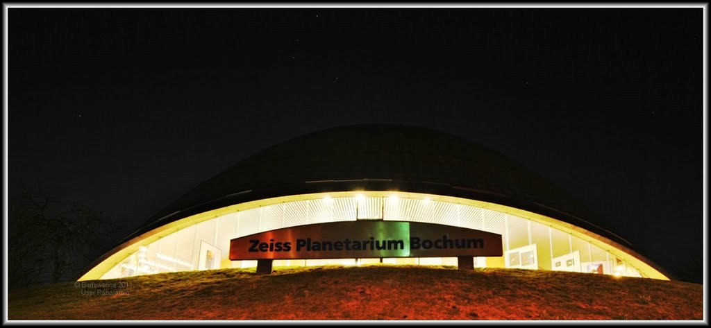 ¤{B} - Zeiss Planetarium Bochum am Abend